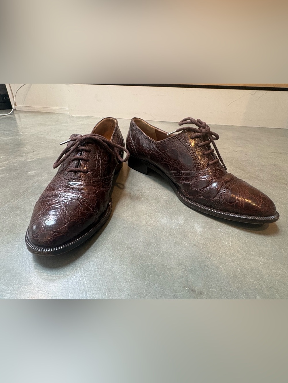 Fratelli Rossetti Dark Brown Croc-Embossed Leather Lace-Up Flats
